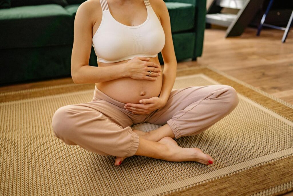 Dores de garganta na gravidez: um guia para o alívio